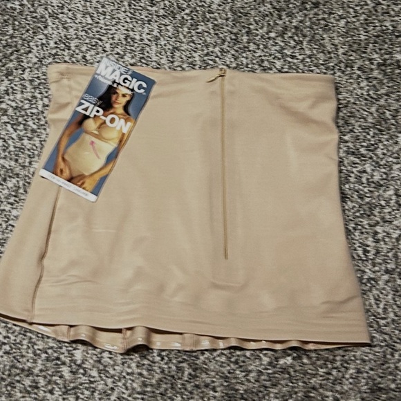 New w tag Shapewear for waist - Picture 2 of 5
